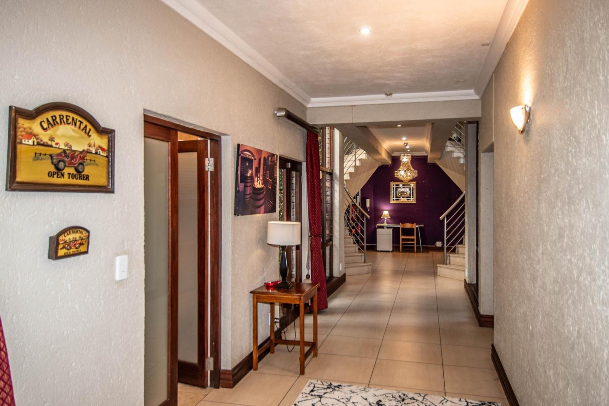 Hotel 7 Saint Andrew à White River Extérieur photo